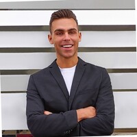 Alex profile image